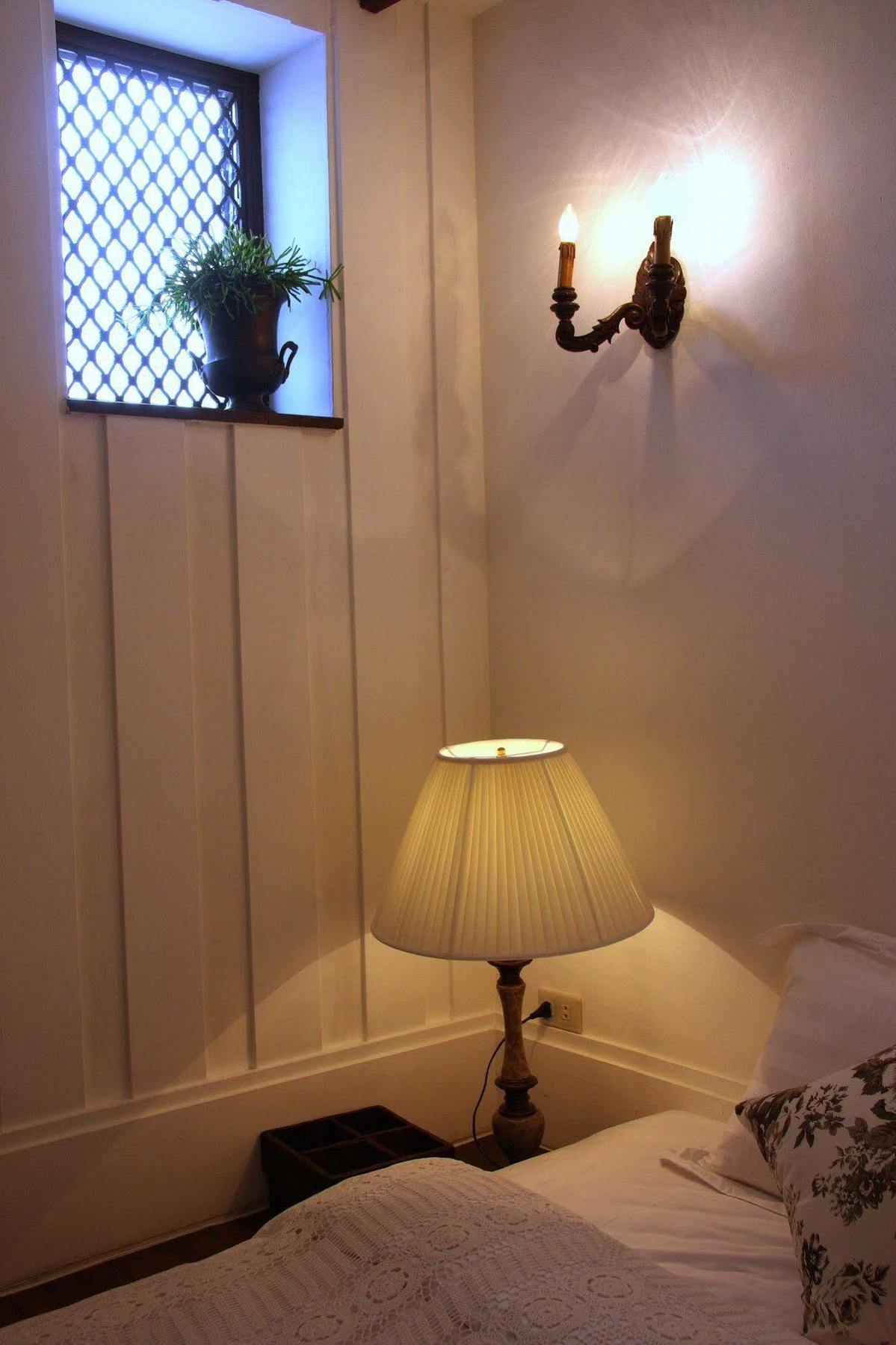 เดอะ ภูธร เบดแอนด์เบรคฟาสต์ Bed & Breakfast กรุงเทพมหานคร ภายนอก รูปภาพ